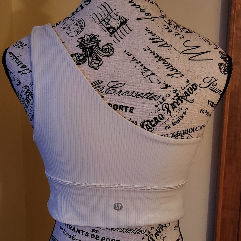 One-Shoulder White Ribbed Top - Picture 2 of 4